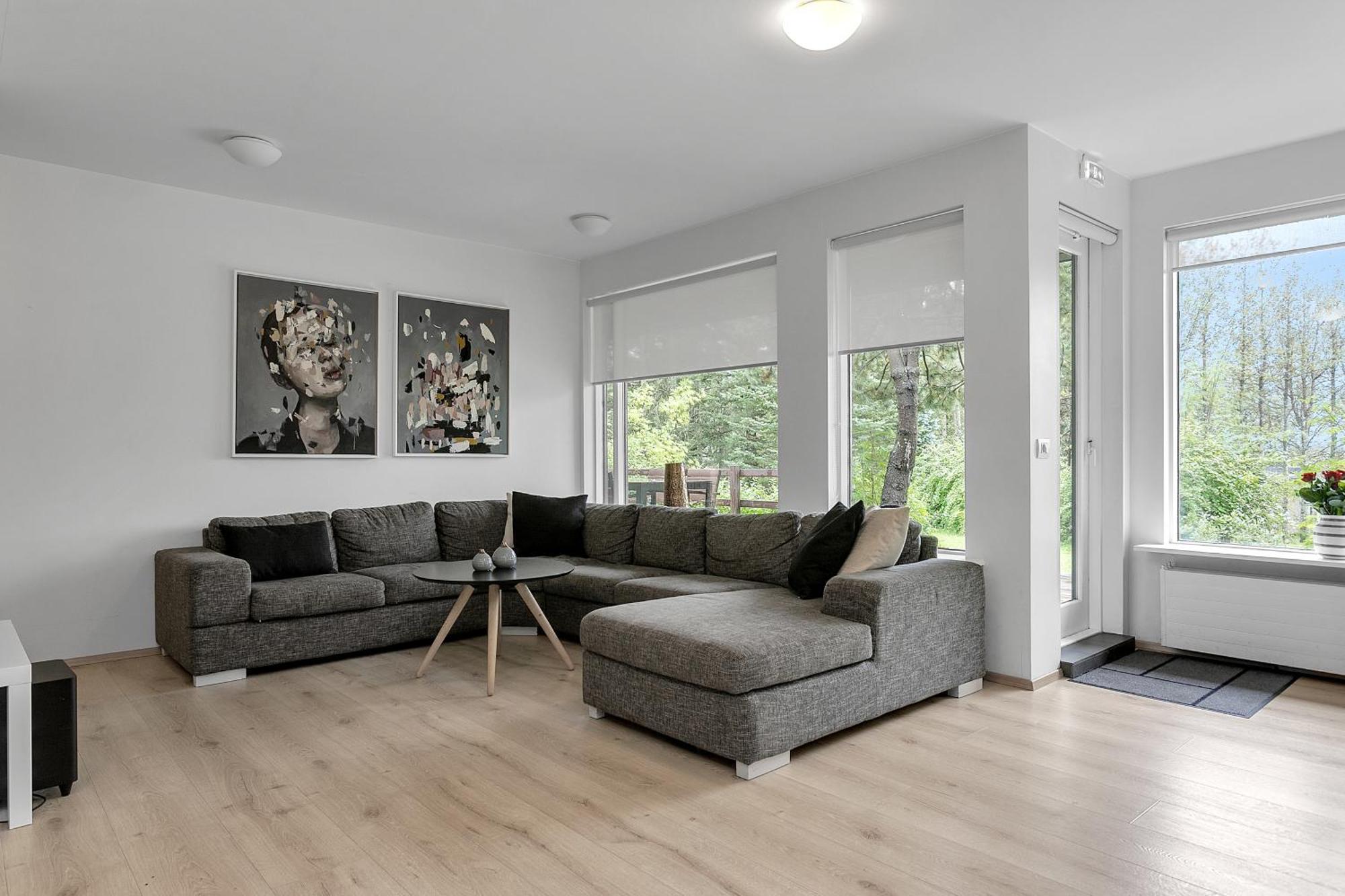 - South Iceland Villa